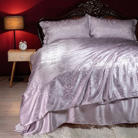 mulberry silk comforters.